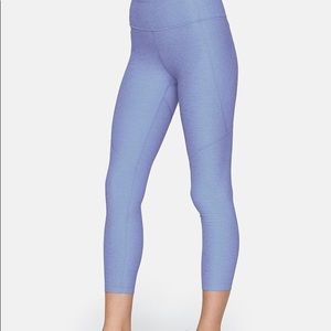 Outdoor Voices 3/4 Warmup Leggings